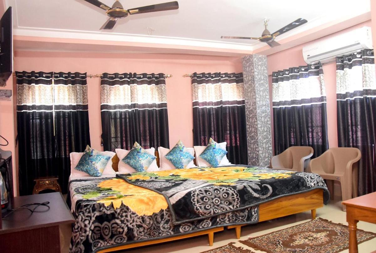Hotel Royale Kolkata Eksteriør bilde